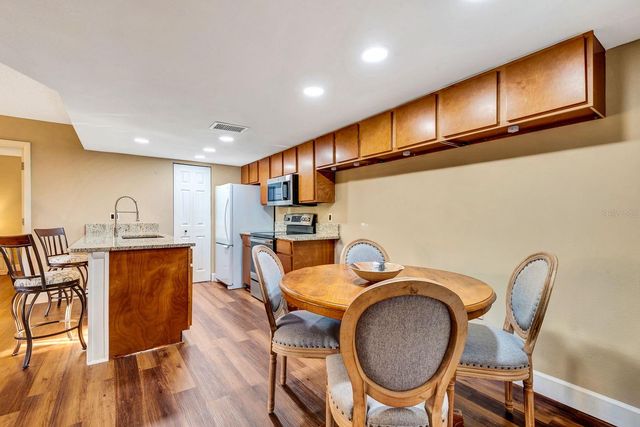 2721 72ND STREET COURT W, Bradenton, FL 34209