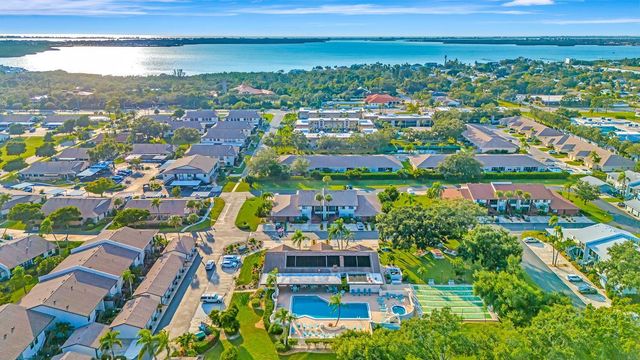 2721 72ND STREET COURT W, Bradenton, FL 34209