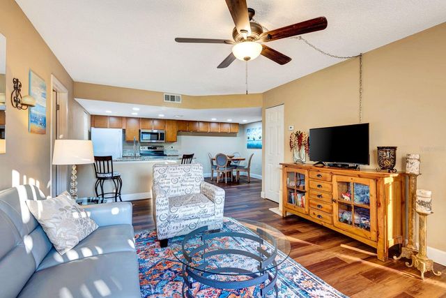 2721 72ND STREET COURT W, Bradenton, FL 34209