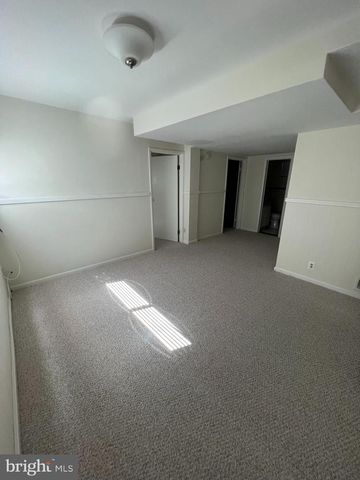 2926 1ST ST N, Arlington, VA 22201