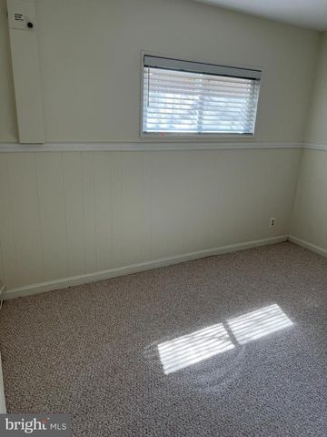 2926 1ST ST N, Arlington, VA 22201