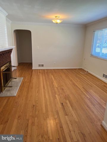 2926 1ST ST N, Arlington, VA 22201