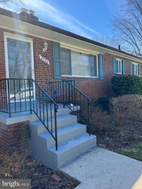 2926 1ST ST N, Arlington, VA 22201