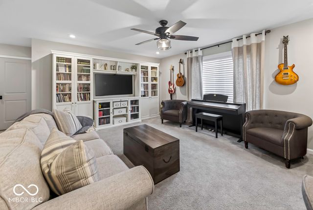 5233 Rum Cherry Way, Indianapolis, IN 46237