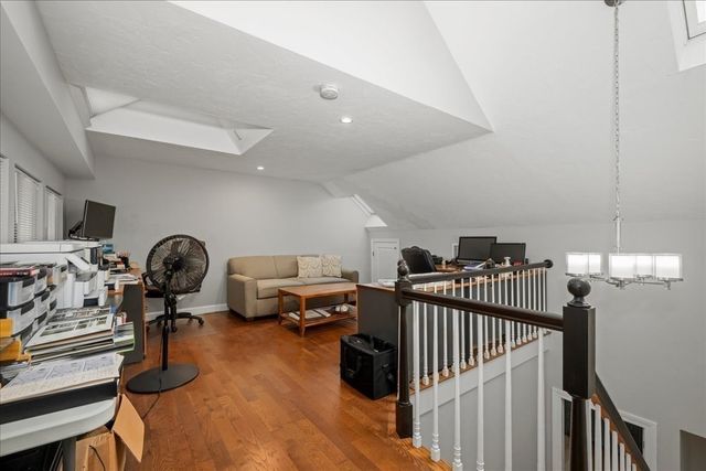 35 Eastern Point Dr 34, Shrewsbury, MA 01545