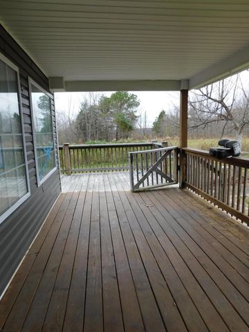 855 Pleasant Grove Loop, Manchester, KY 40962