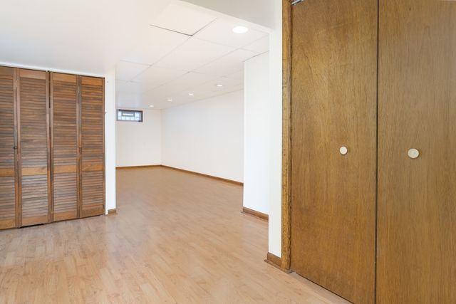 1327 Timberline Drive, Joliet, IL 60431