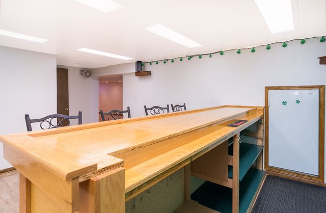 1327 Timberline Drive, Joliet, IL 60431