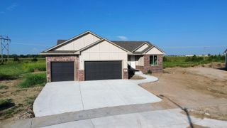 4917 W Calvert St, Wichita, KS 67215