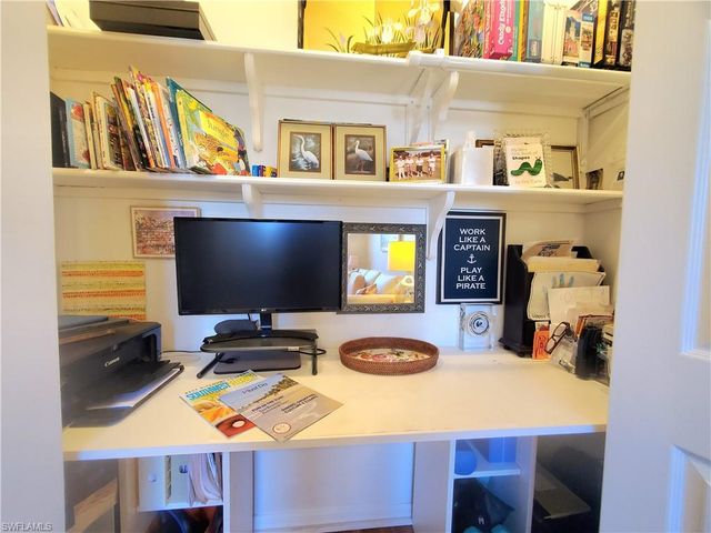 945 Eastham Way Apt 203, Naples, FL 34104