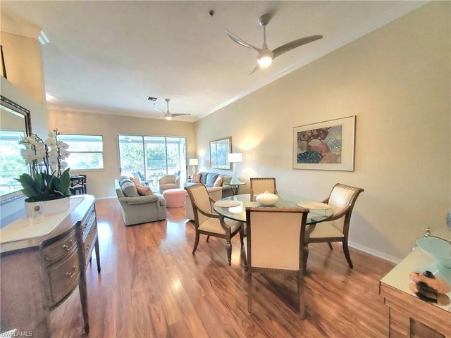 945 Eastham Way Apt 203, Naples, FL 34104