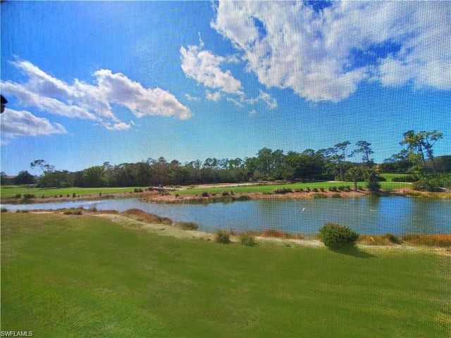 945 Eastham Way Apt 203, Naples, FL 34104