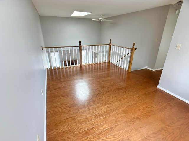 2324 Deerpath Drive W, Schererville, IN 46375