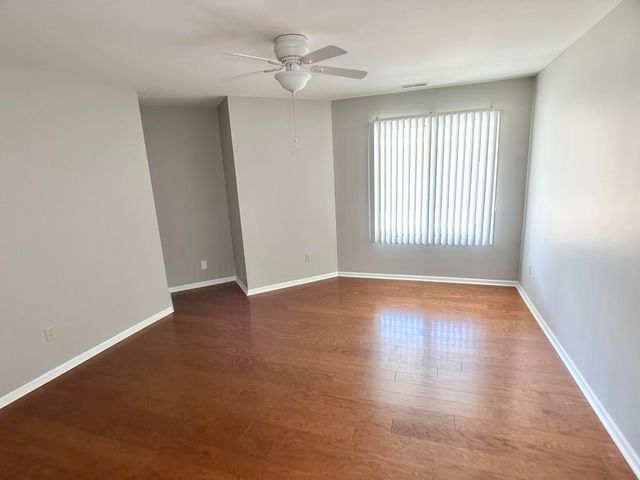 2324 Deerpath Drive W, Schererville, IN 46375