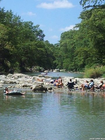 937 Easy Gruene, New Braunfels, TX 78130