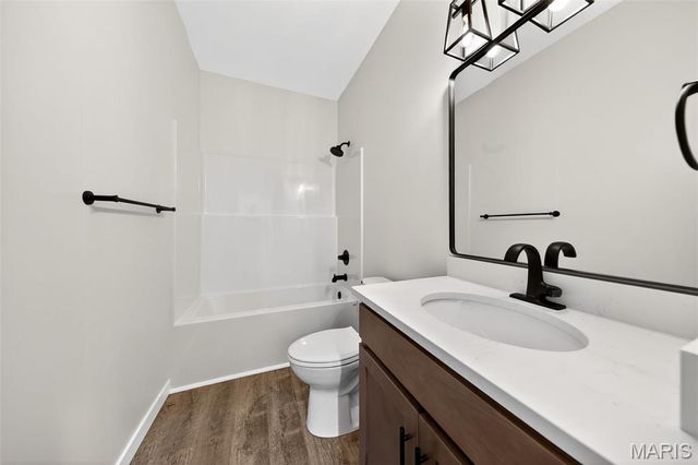 140 Jabin Farm Road, Wright City, MO 63390