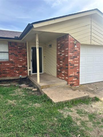 502 Holsey Drive, Noble, OK 73068