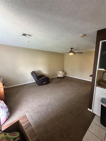 502 Holsey Drive, Noble, OK 73068