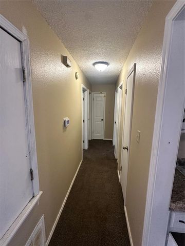 502 Holsey Drive, Noble, OK 73068