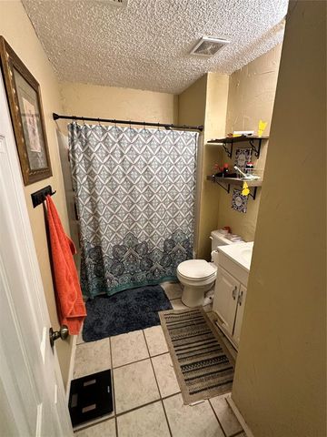 502 Holsey Drive, Noble, OK 73068