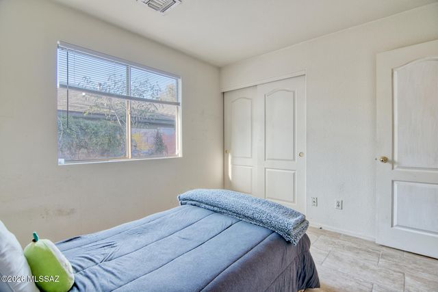 2579 E Paseo La Tierra Buena, Tucson, AZ 85706