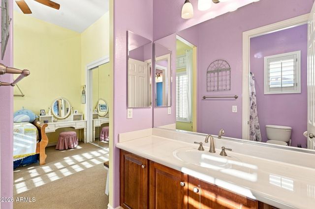 2538 W SHINNECOCK Way, Phoenix, AZ 85086