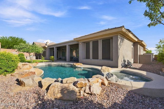2538 W SHINNECOCK Way, Phoenix, AZ 85086
