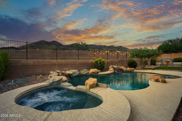 2538 W SHINNECOCK Way, Phoenix, AZ 85086