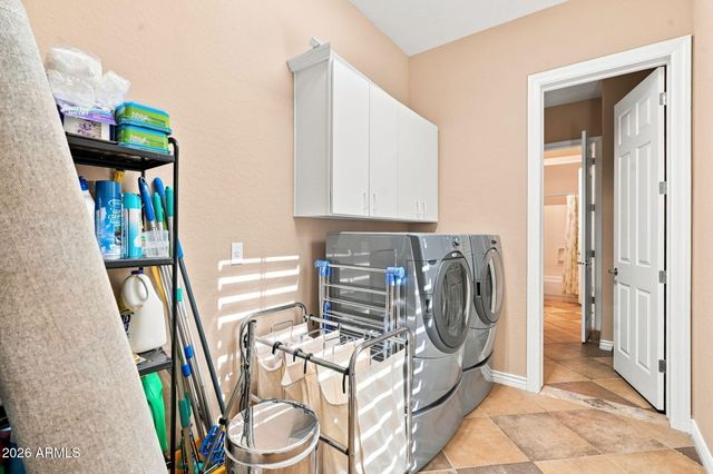 2538 W SHINNECOCK Way, Phoenix, AZ 85086