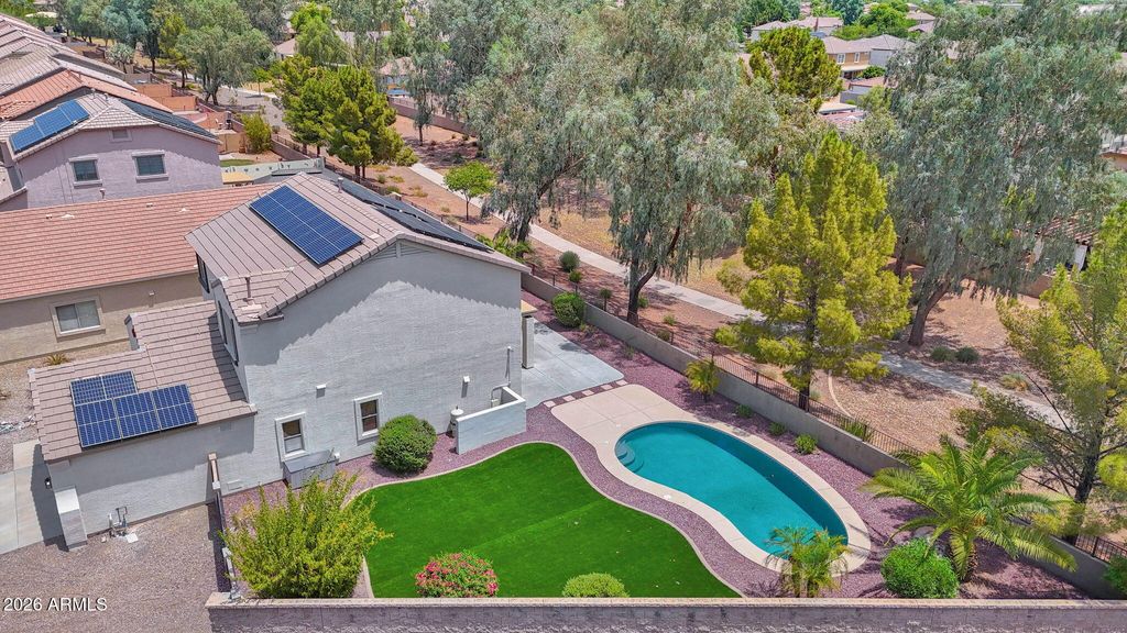 15811 N CRISTINE Lane, Surprise, AZ 85388 — exterior