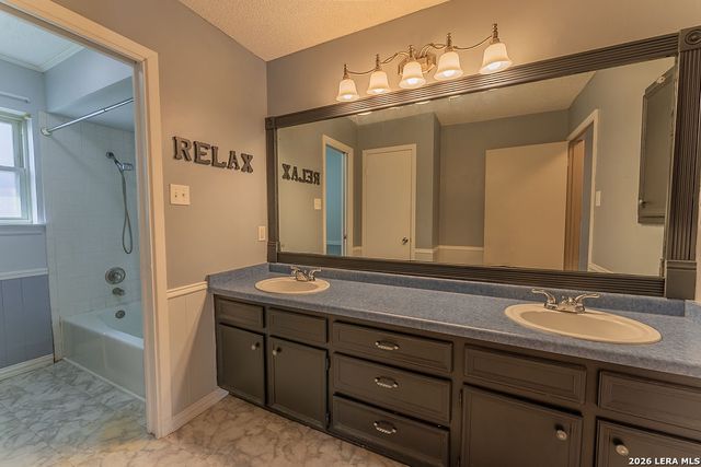 13115 Larkyorke, San Antonio, TX 78233