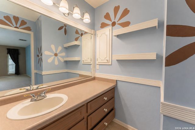 13115 Larkyorke, San Antonio, TX 78233