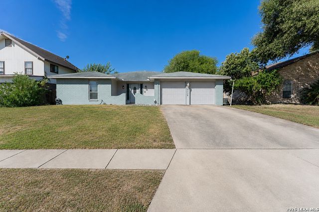 13115 Larkyorke, San Antonio, TX 78233