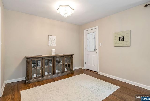 15 Kingwood Drive, Little Falls, NJ 07424