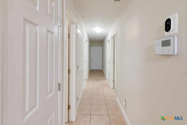 445 Scenic Hills Drive, Canyon Lake, TX 78133