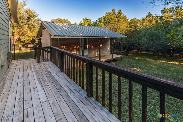 445 Scenic Hills Drive, Canyon Lake, TX 78133