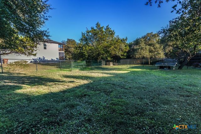 445 Scenic Hills Drive, Canyon Lake, TX 78133