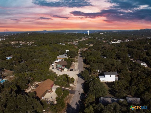 445 Scenic Hills Drive, Canyon Lake, TX 78133