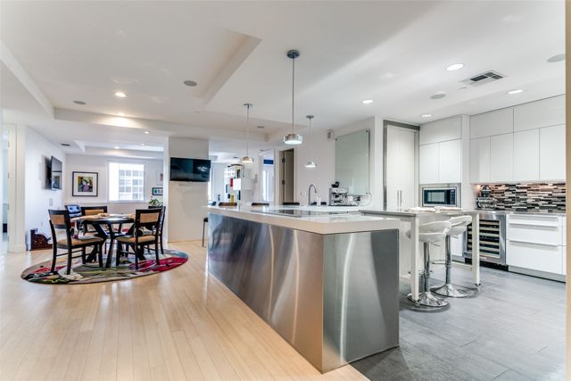 1505 Elm Street 1003, Dallas, TX 75201