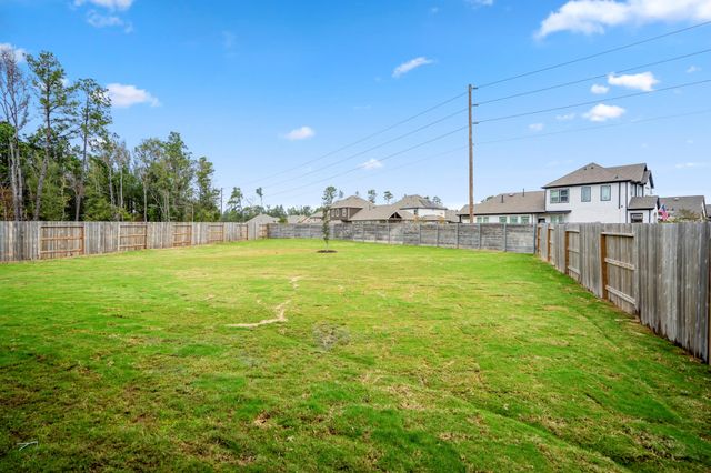 17307 Sunflower Petals Trail, Conroe, TX 77302