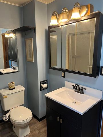 1033 JEFFERSON STREET, Oshkosh, WI 54901