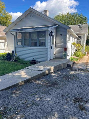 1033 JEFFERSON STREET, Oshkosh, WI 54901