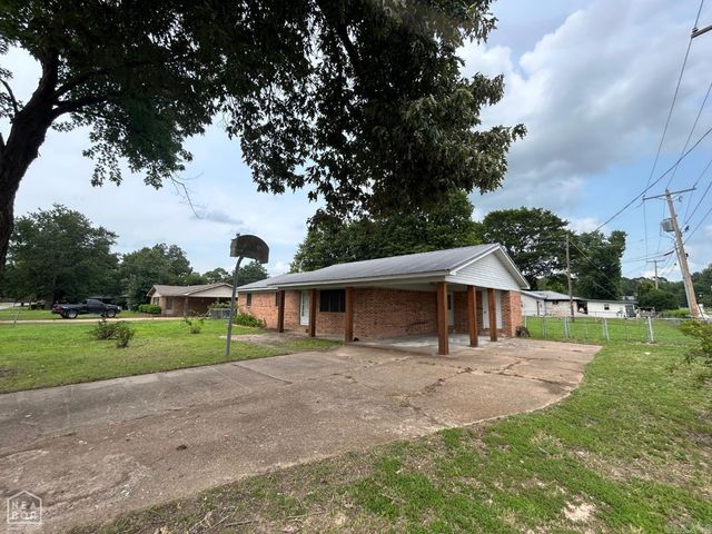 100 Susanne Street, Tuckerman, AR 72473