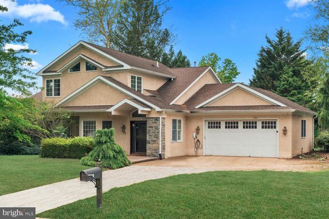 3174 MANOR RD, Huntingdon Valley, PA 19006