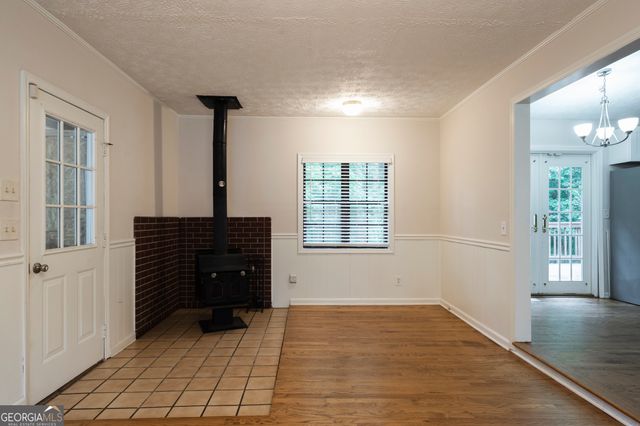 2423 Falcon Court, Lawrenceville, GA 30043
