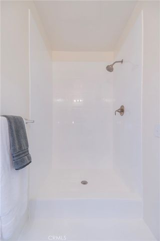 232 W 40th Place, Los Angeles, CA 90037