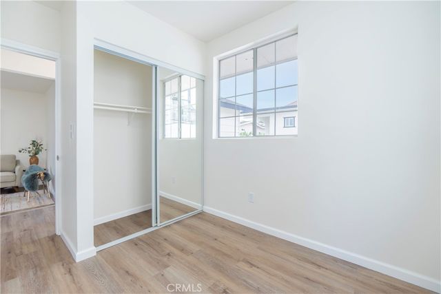 232 W 40th Place, Los Angeles, CA 90037