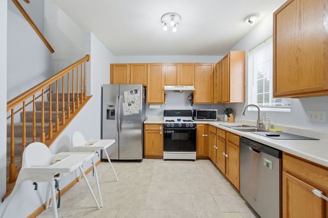 1136 Coneflower Court, Minooka, IL 60447