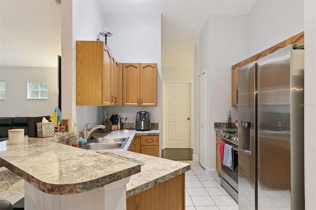 3693 OAKDALE CIRCLE 205, Oviedo, FL 32765