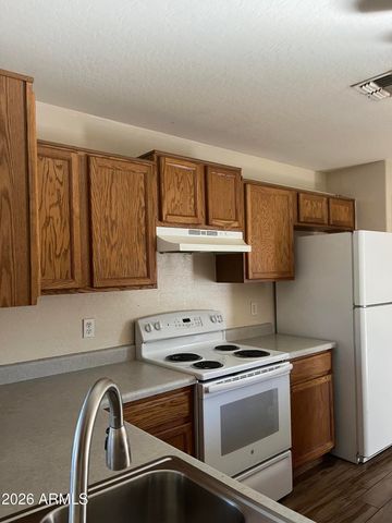 8065 N 109TH Lane, Peoria, AZ 85345